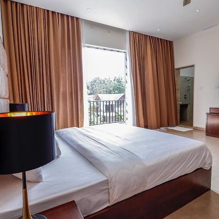 Falcon Suites Whitefield Bangalore Eksteriør billede